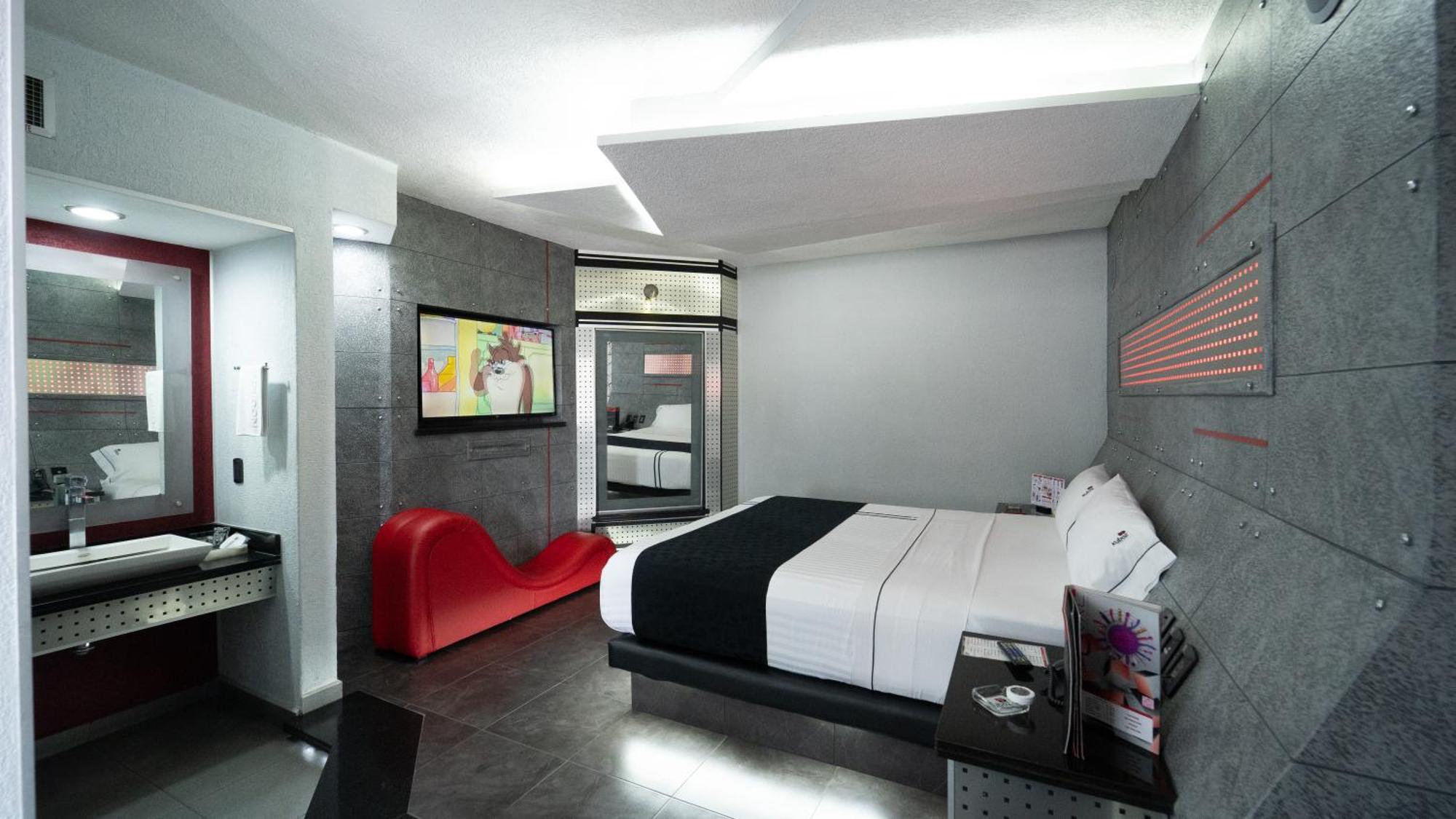 ᐉ KUBOZ MOTOR HOTEL ( ZAPOPAN, MEXICO ) REAL PHOTOS & GREAT DEALS